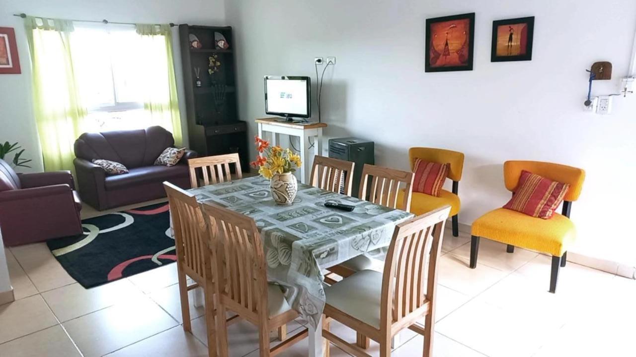 A Metros De La Playa.... Apartment